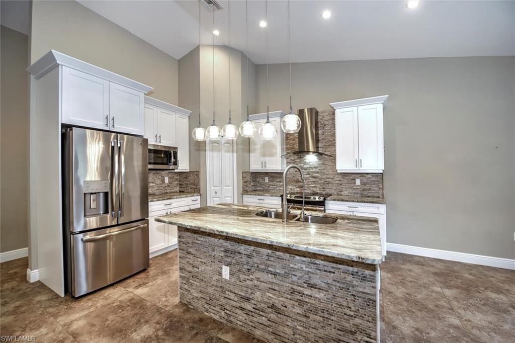 511 5th Street Southwest Naples, FL 34117 - Photo 18 of 33 Gallery Image 18