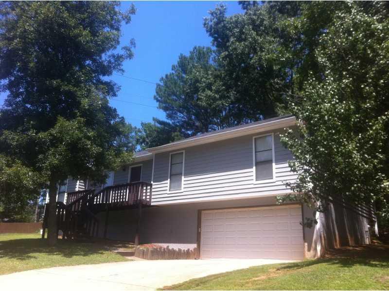 1602 Cumberland Club Road Southwest Marietta, GA 30008 - Photo 1 of 1 Exterior Front.