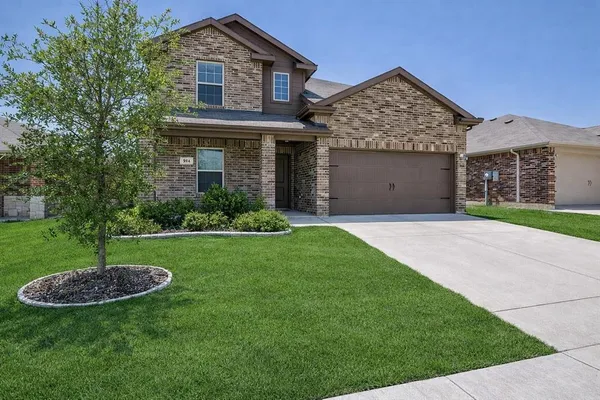 $2,850 | 914 Decker Drive, Fate, TX 75189
