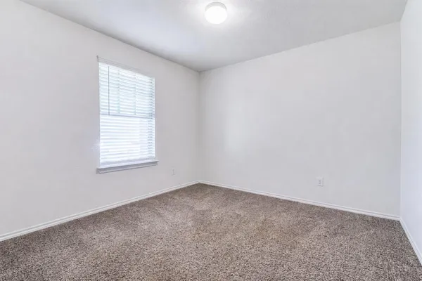 $2,850 | 914 Decker Drive, Fate, TX 75189