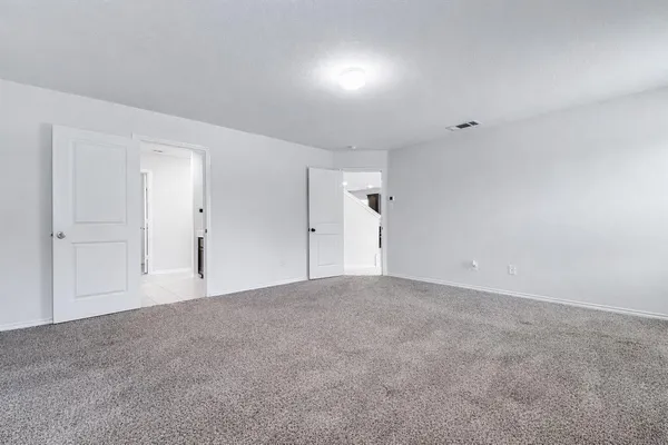 $2,850 | 914 Decker Drive, Fate, TX 75189