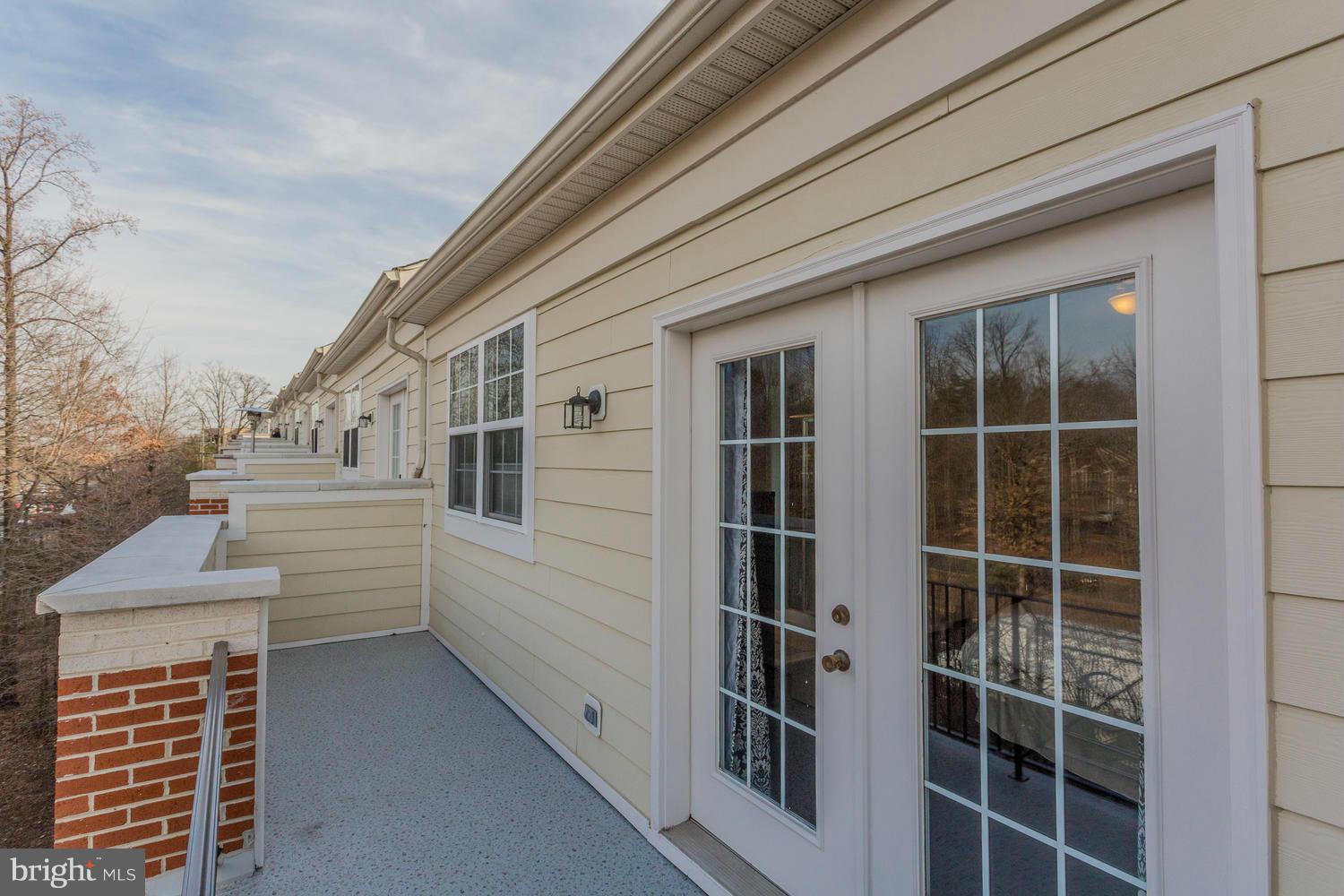 12430 Liberty Bridge Road, Unit B Fairfax, VA 22033 - Photo 25 of 30 Exterior (Rear)