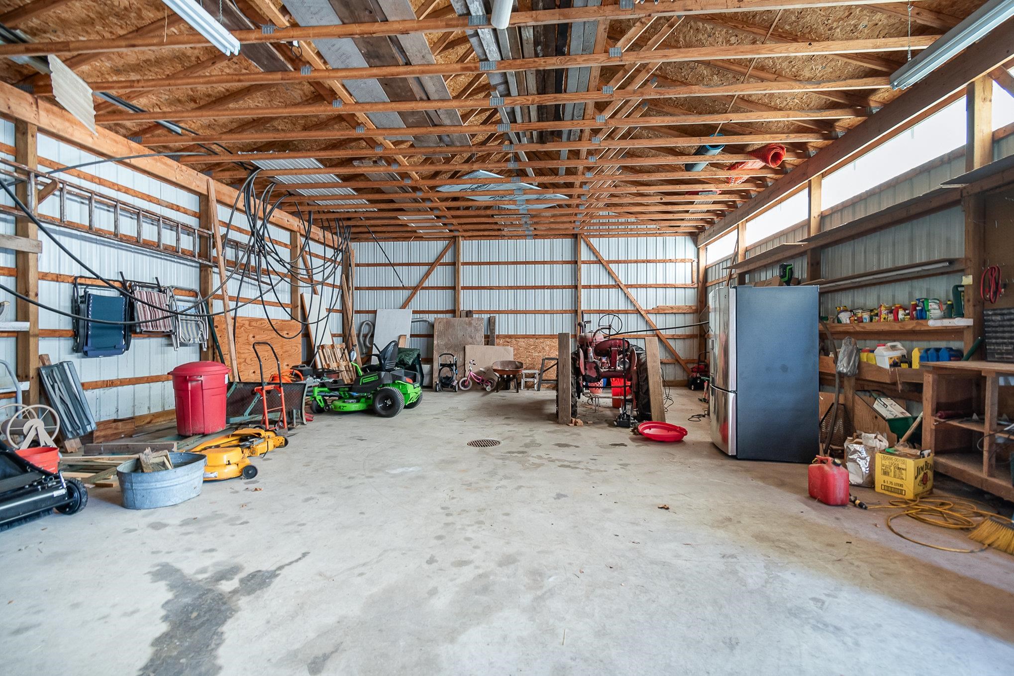 1359 Delta Road Bay City, MI 48706 - Photo 20 of 28