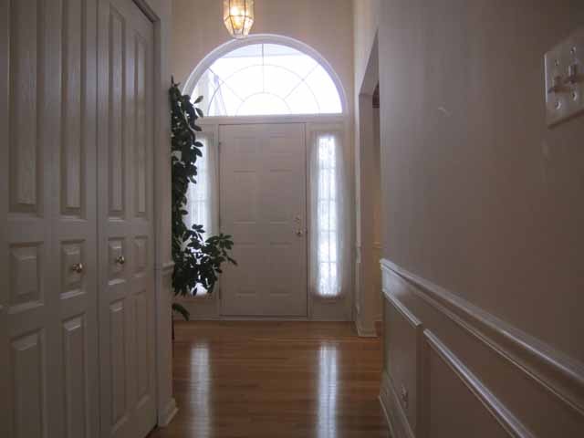 10 Edgebrook Court, Unit 10 Algonquin, IL 60102 - Photo 3 of 20