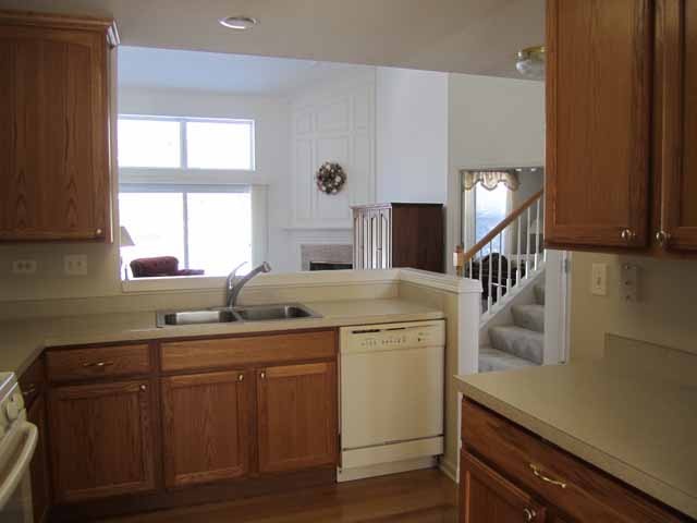 10 Edgebrook Court, Unit 10 Algonquin, IL 60102 - Photo 6 of 20