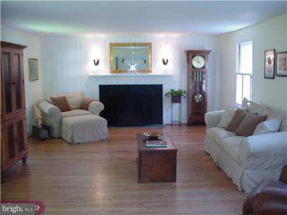 106 Spencer Road Devon, PA 19333 - Photo 3 of 6