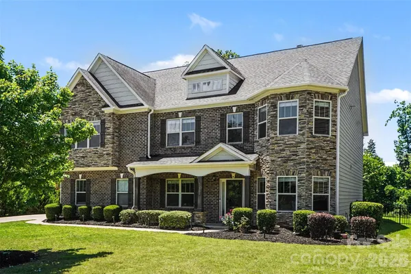 $789,000 | 15301 Guthrie Drive, Huntersville, NC 28078