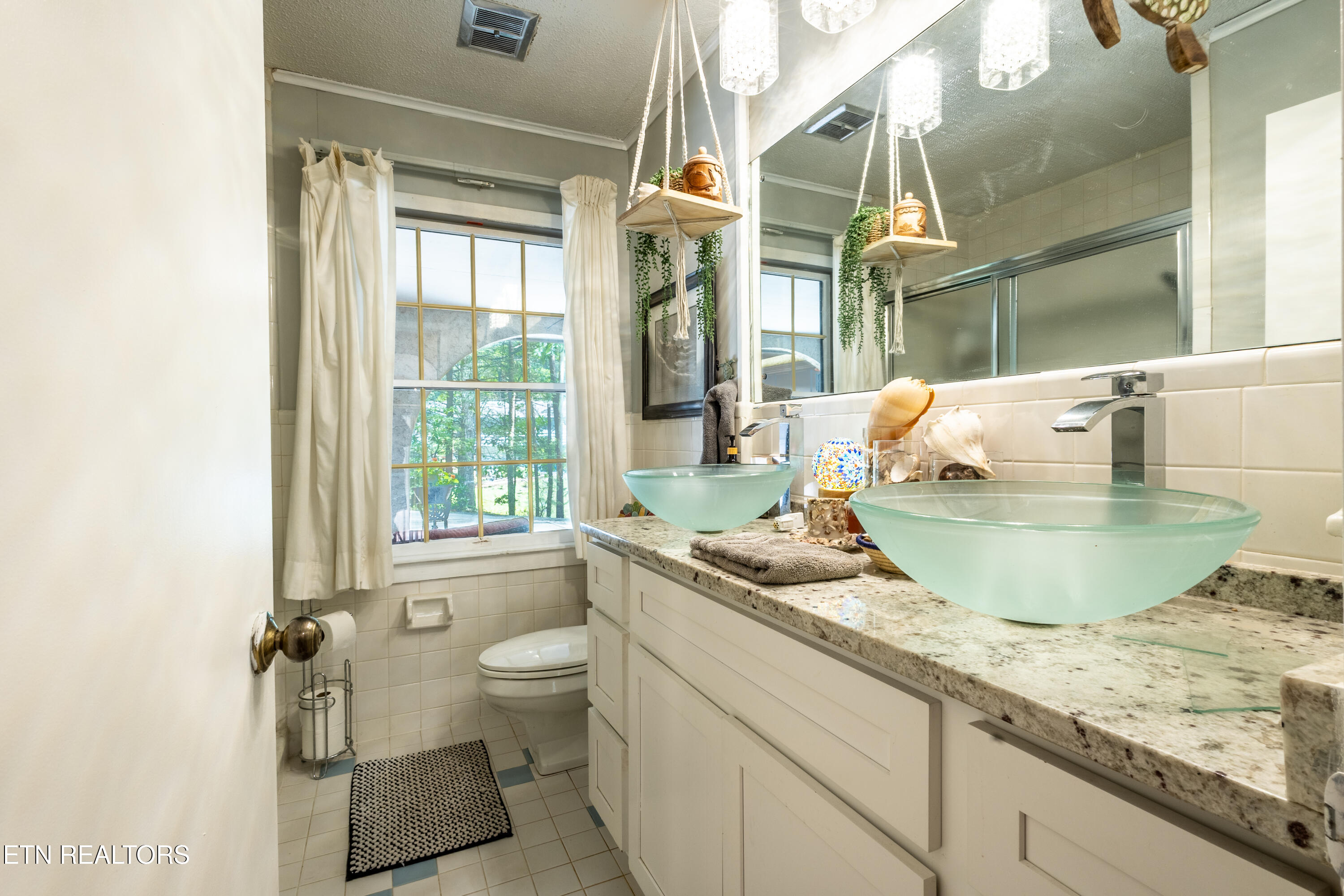 1633 Cardinal Drive Gatlinburg, TN 37738 - Photo 15 of 26 15