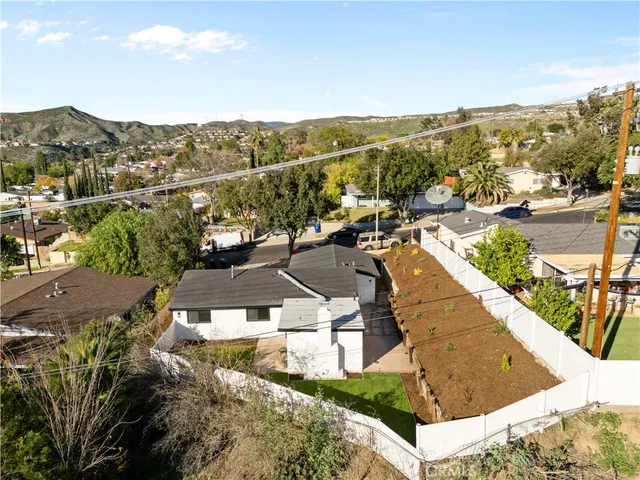 $729,999 | 18640 Kimbrough Street, Canyon Country, CA 91351