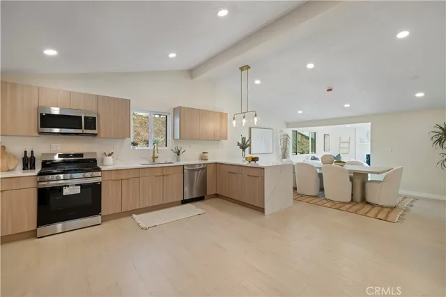$729,999 | 18640 Kimbrough Street, Canyon Country, CA 91351