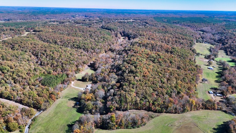 0 Kilburn Hollow Road Waynesboro, TN 38485 - Photo 7 of 27 a view of a city