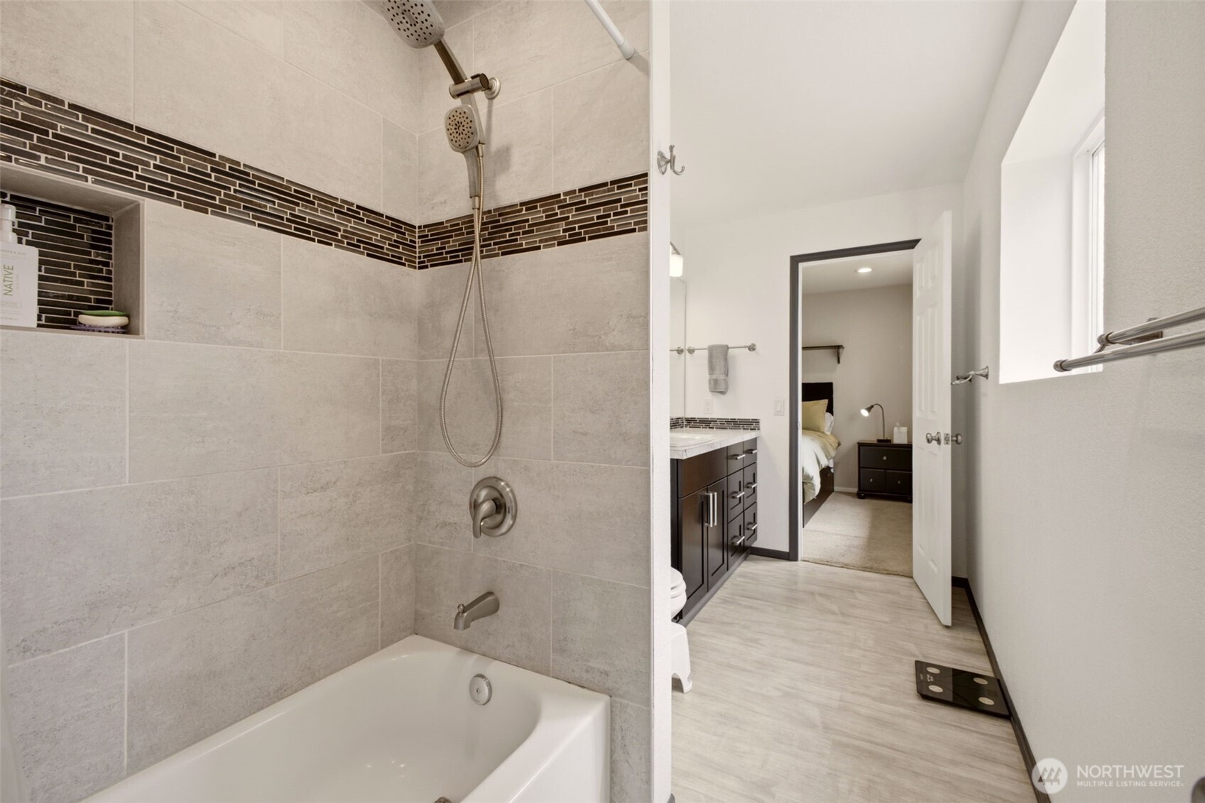 4210 Harbor Ridge Road Northeast Tacoma, WA 98422 - Photo 32 of 40 Gallery Image 32