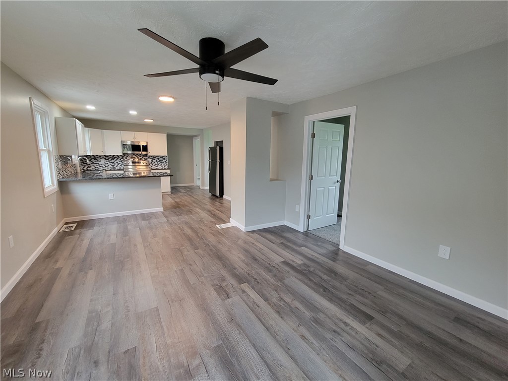 6227 Jefferson Road Ashtabula, OH 44004 - Photo 6 of 30 Gallery Image 6