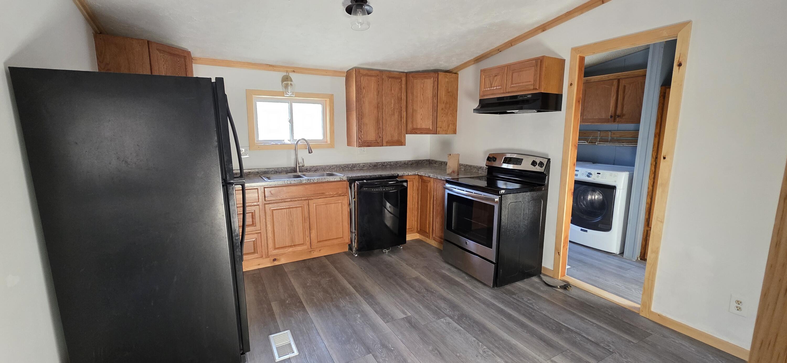 25 Old Rte 26 Paris, ME 04281 - Photo 3 of 28 20250327_075219