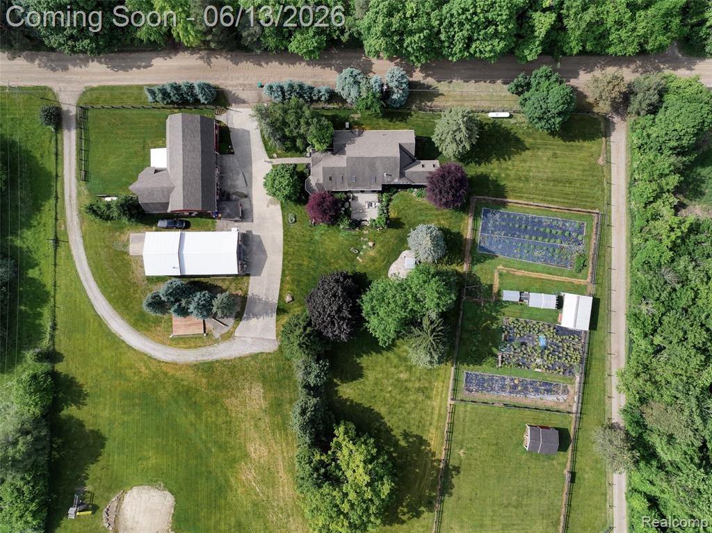 1310 Brauer Road Oxford, MI 48371 - Photo 61 of 73