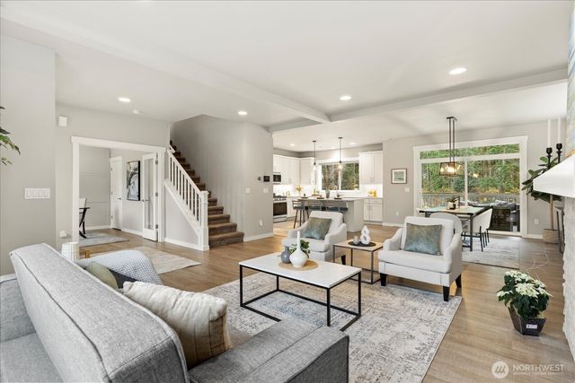 $1,100,000 | 7921 199th Avenue Southeast, Snohomish, WA 98290