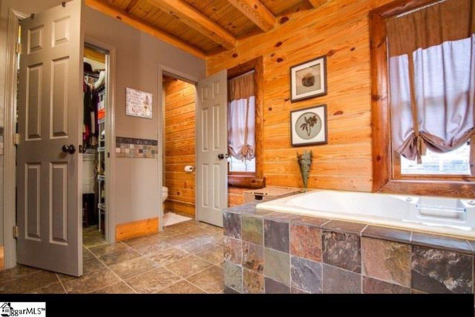 125 Hoyt Anderson Road Pickens, SC 29671 - Photo 14 of 36