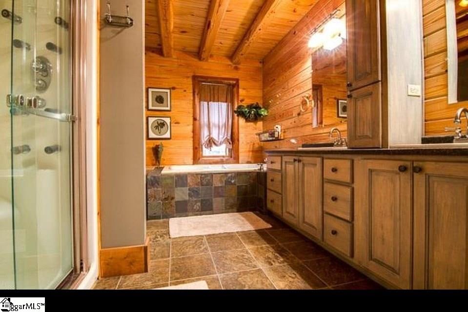 125 Hoyt Anderson Road Pickens, SC 29671 - Photo 15 of 36