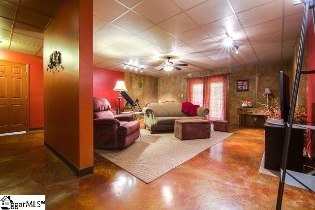 125 Hoyt Anderson Road Pickens, SC 29671 - Photo 29 of 36