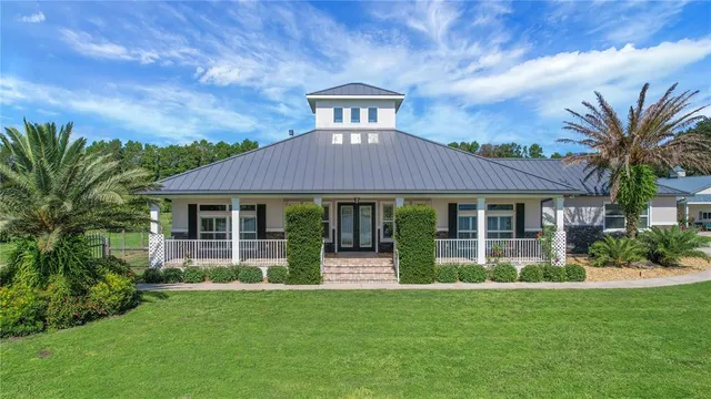 $1,399,999 | 16982 Southeast Highway 42, Weirsdale, FL 32195