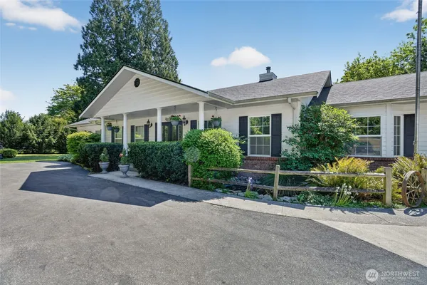 $945,000 | 20070 Park Ridge Lane, Sedro-Woolley, WA 98284