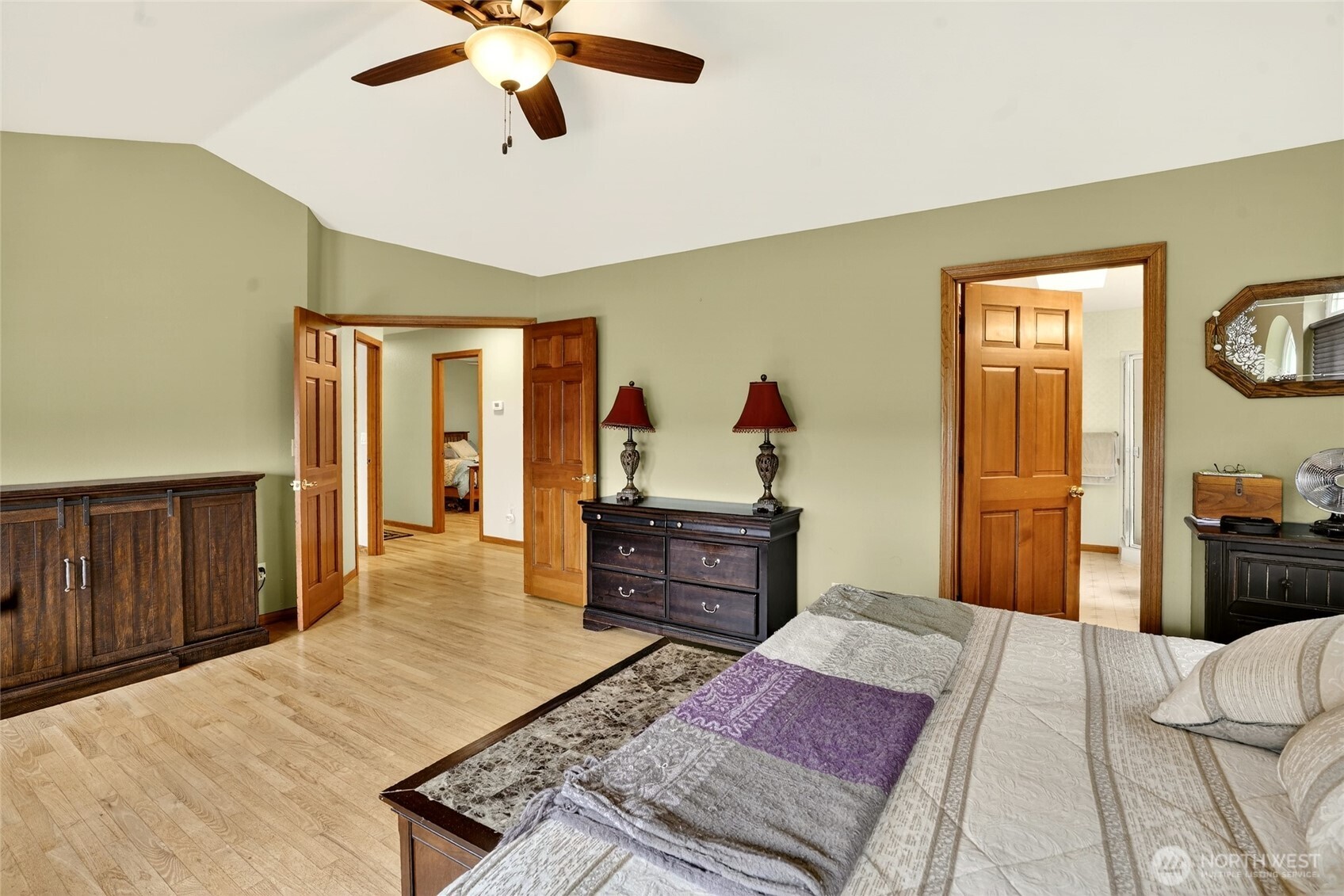 20070 Park Ridge Lane Sedro-Woolley, WA 98284 - Photo 11 of 40 a bed room with a bed and dresser