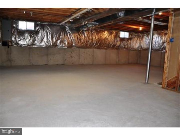 17 Hummingbird Lane Newark, DE 19711 - Photo 23 of 24