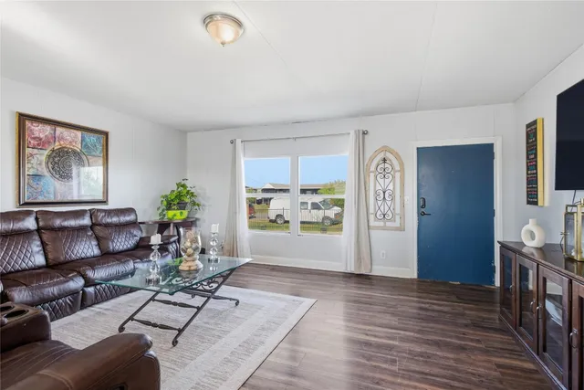 $285,000 | 848 Railyard Drive, Kyle, TX 78640