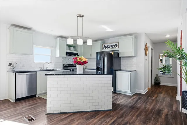 $285,000 | 848 Railyard Drive, Kyle, TX 78640