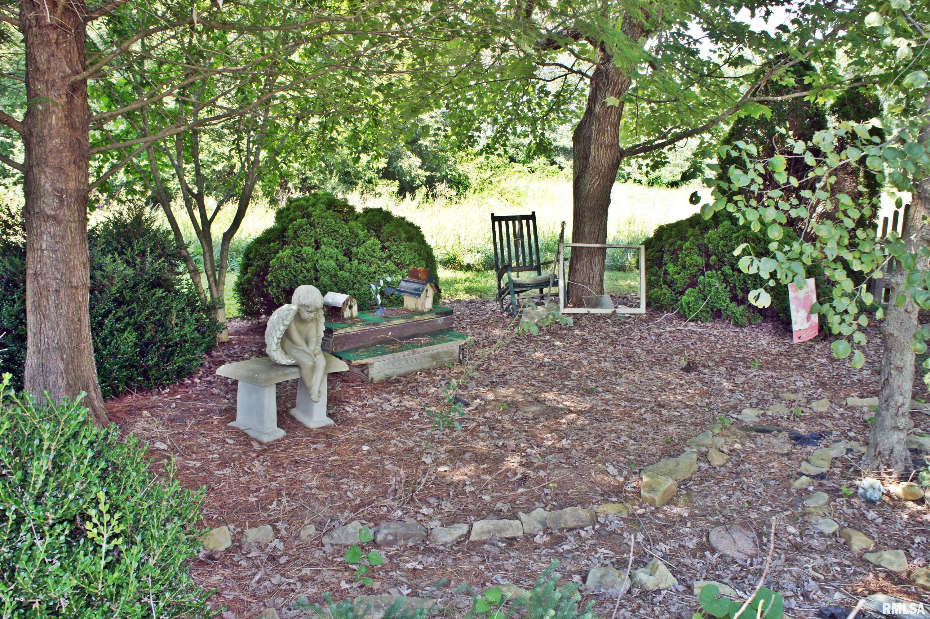 4296 Upper Salem Road Metropolis, IL 62960 - Photo 7 of 38