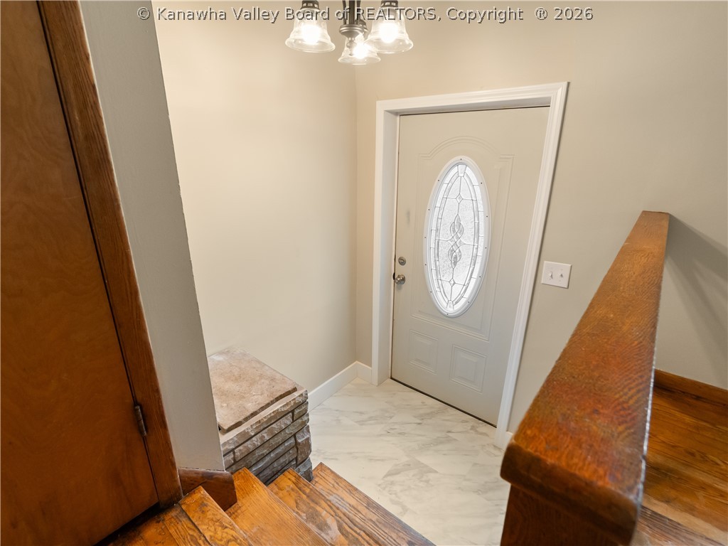 852 Beaumont Road Charleston, WV 25314 - Photo 5 of 34 Gallery Image 5