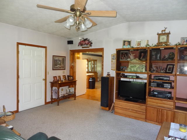 1227 Potato Farm Road Crossville, TN 38571 - Photo 15 of 30 DSC03499