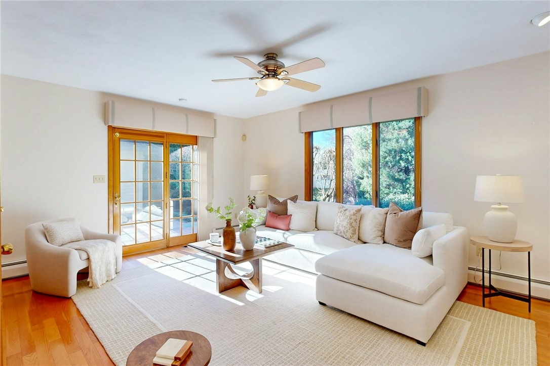 40 Phenix Ridge Drive Cranston, RI 02921 - Photo 18 of 48