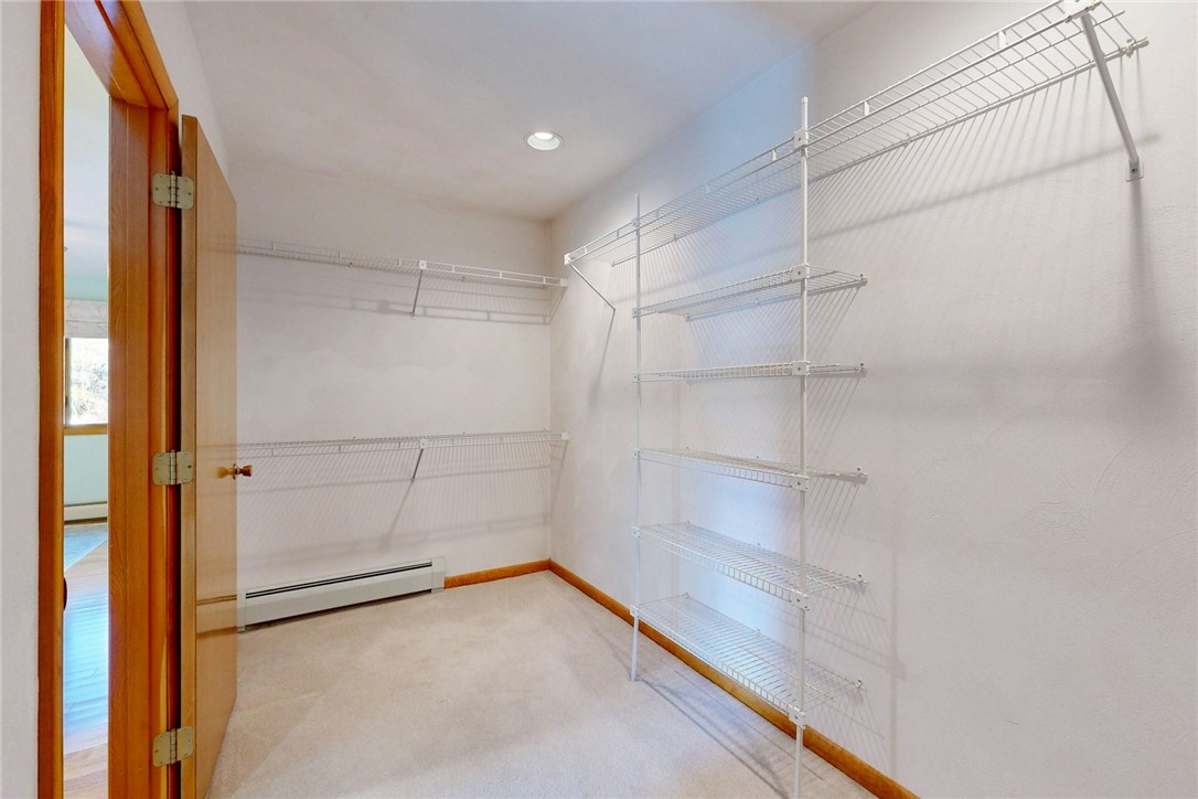 40 Phenix Ridge Drive Cranston, RI 02921 - Photo 31 of 48