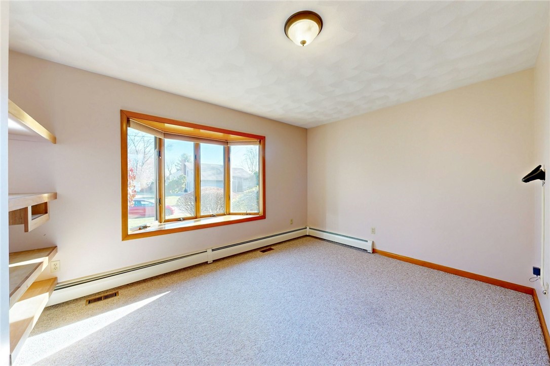 40 Phenix Ridge Drive Cranston, RI 02921 - Photo 35 of 48