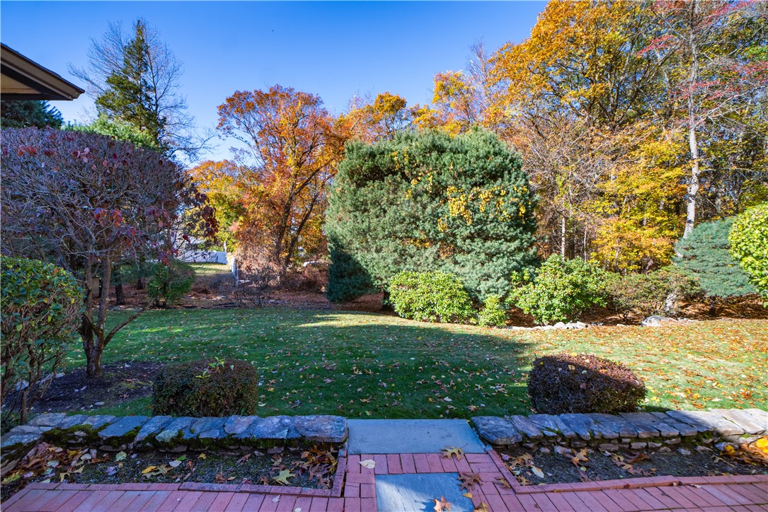 40 Phenix Ridge Drive Cranston, RI 02921 - Photo 42 of 48