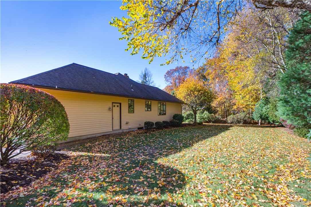 40 Phenix Ridge Drive Cranston, RI 02921 - Photo 45 of 48