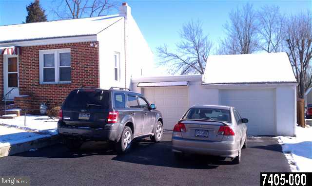 2507 Oakland Road Dover, PA 17315 - Photo 3 of 17 Gallery Image 3