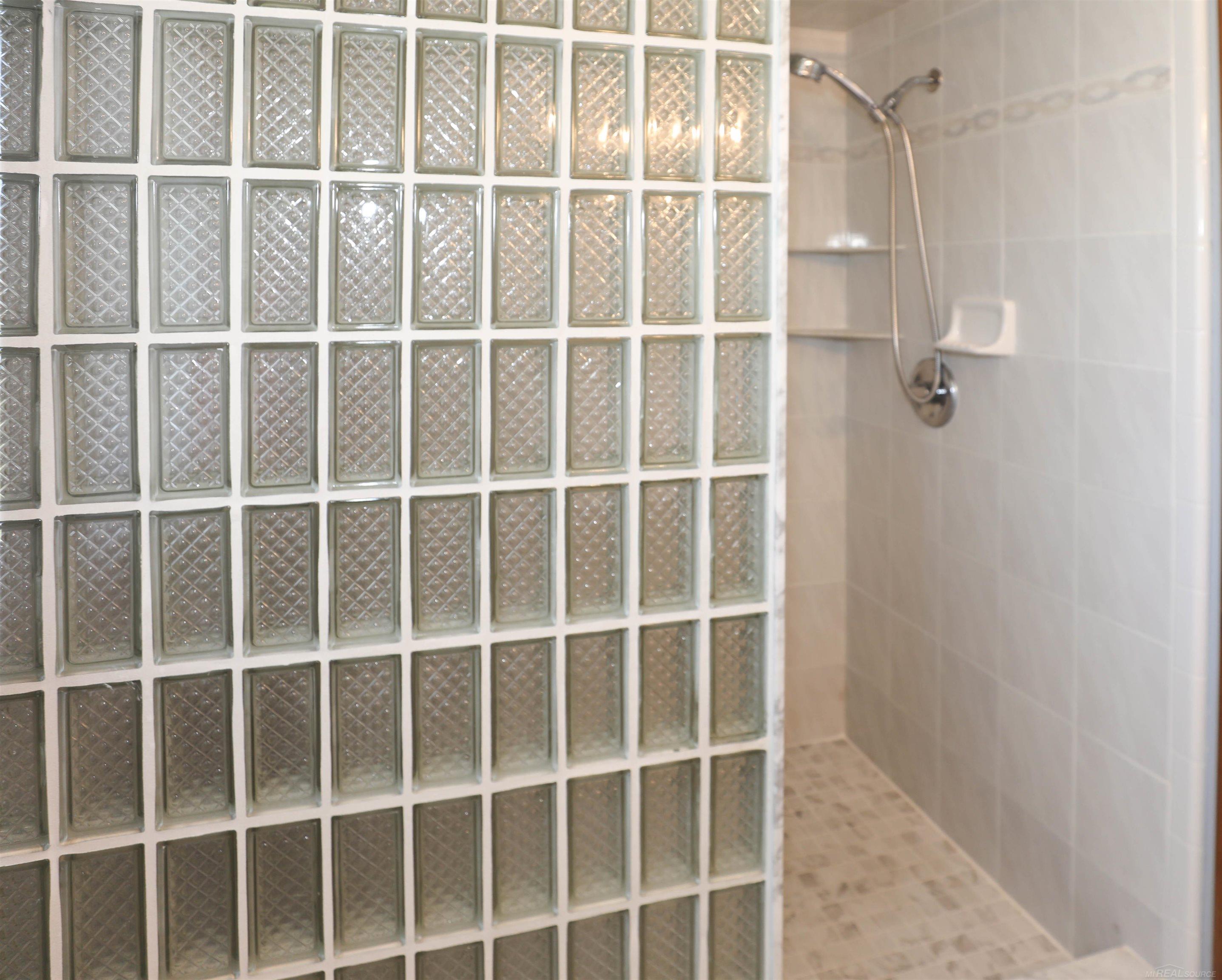 8065 Short Cut Road Fair Haven, MI 48023 - Photo 24 of 39 Primary Shower