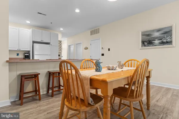 $335,000 | 34297 Summerlyn Drive, Unit 502, Lewes, DE 19958