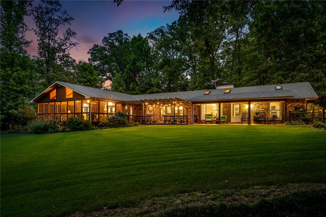 1315 Welcome Road Williamston, SC 29697 - Photo 1 of 43 Gallery Image 1