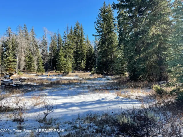$3,400,000 | 250 East Phelps Canyon Road, Jackson, WY 83001