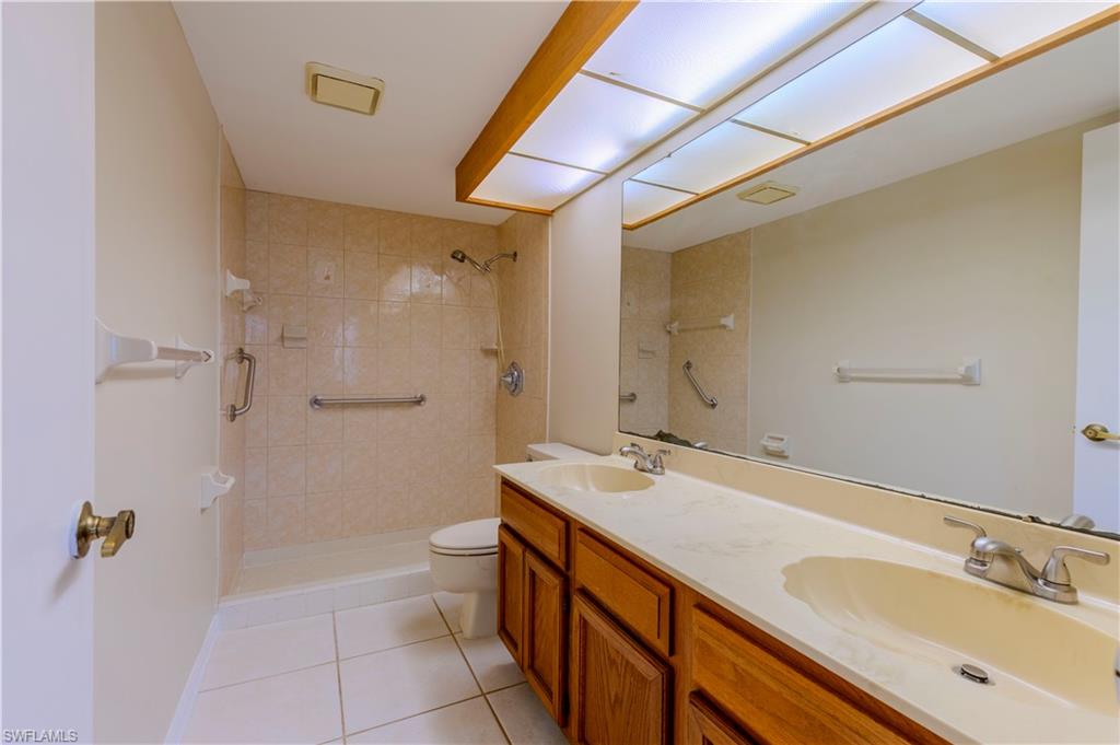 5825 Rattlesnake Hammock Road, Unit 108 Naples, FL 34113 - Photo 13 of 21 Gallery Image 13