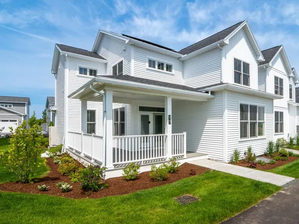 $667,590 | 427 Old Farm Road, South Burlington, VT 05403