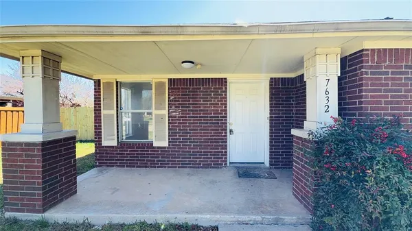 $2,300 | 7632 Livvie Meador Lane, Dallas, TX 75227