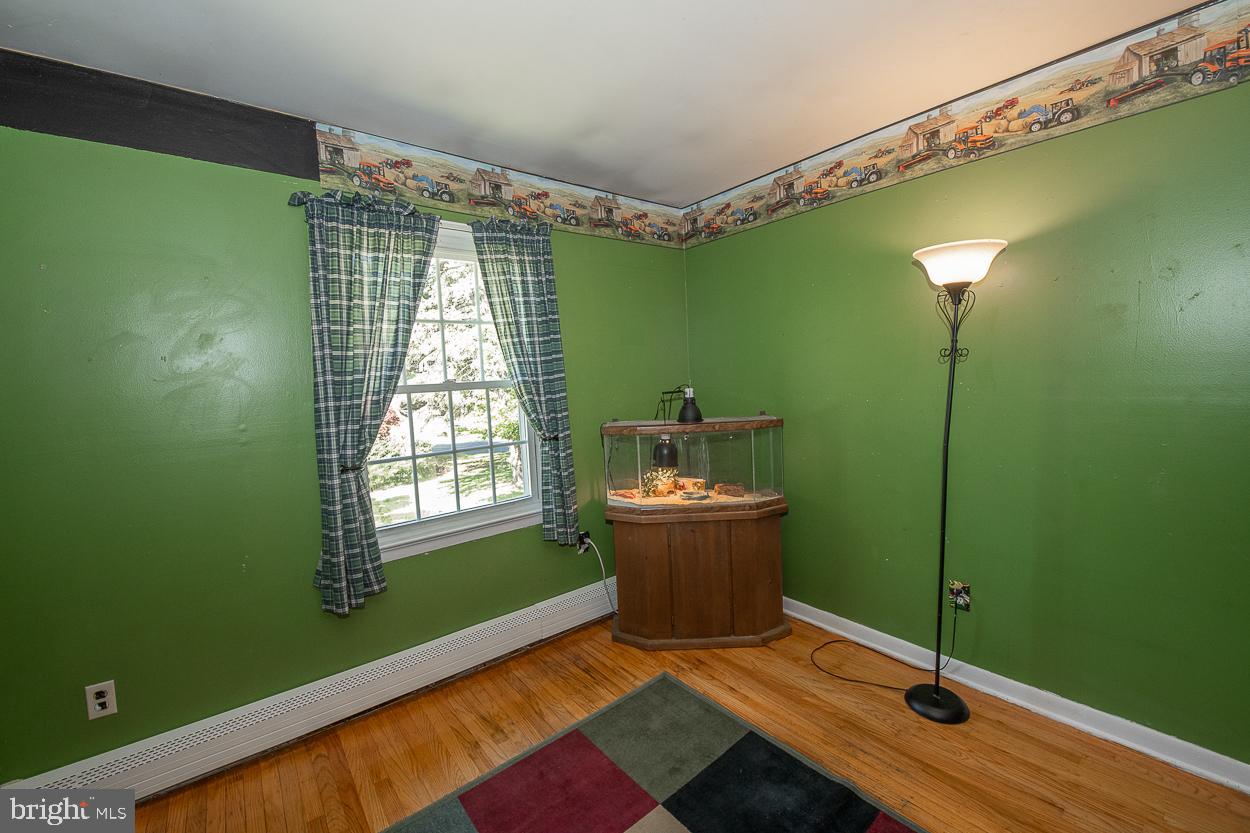 15 Laurel Road Southampton, PA 18966 - Photo 34 of 90 Bedroom 3