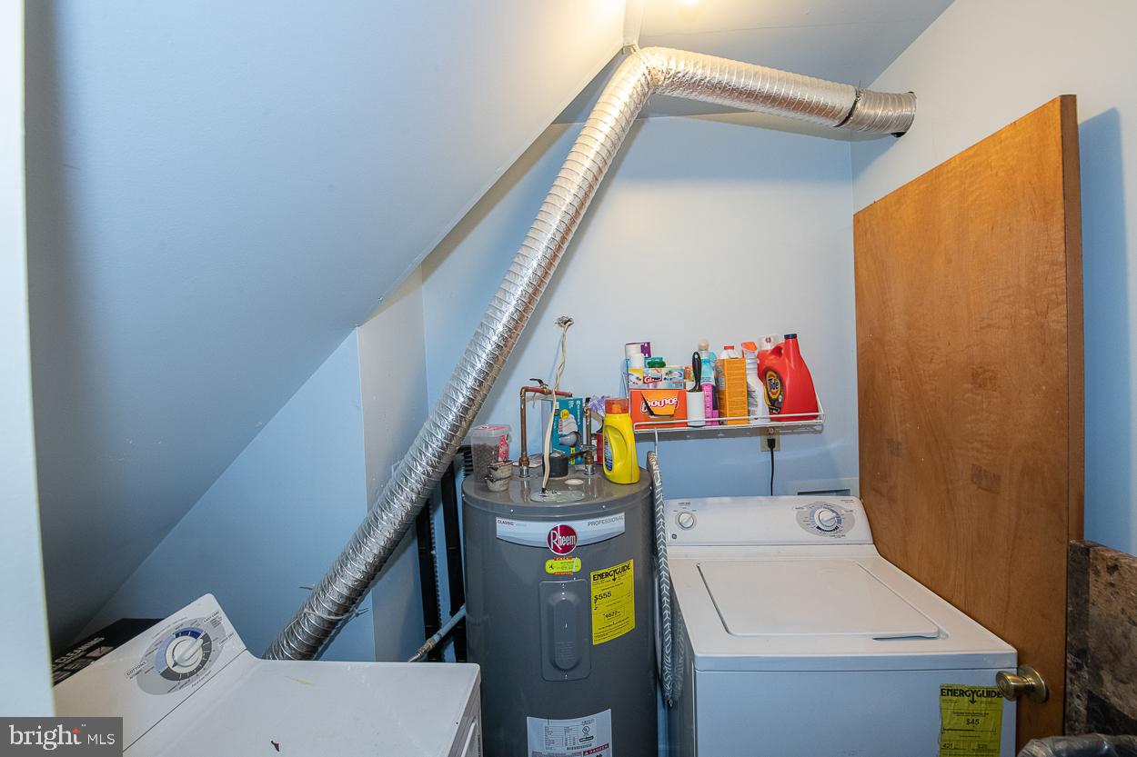 15 Laurel Road Southampton, PA 18966 - Photo 76 of 90 In law laundry