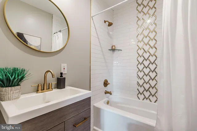 $549,000 | 75 East Stewart Avenue, Lansdowne, PA 19050