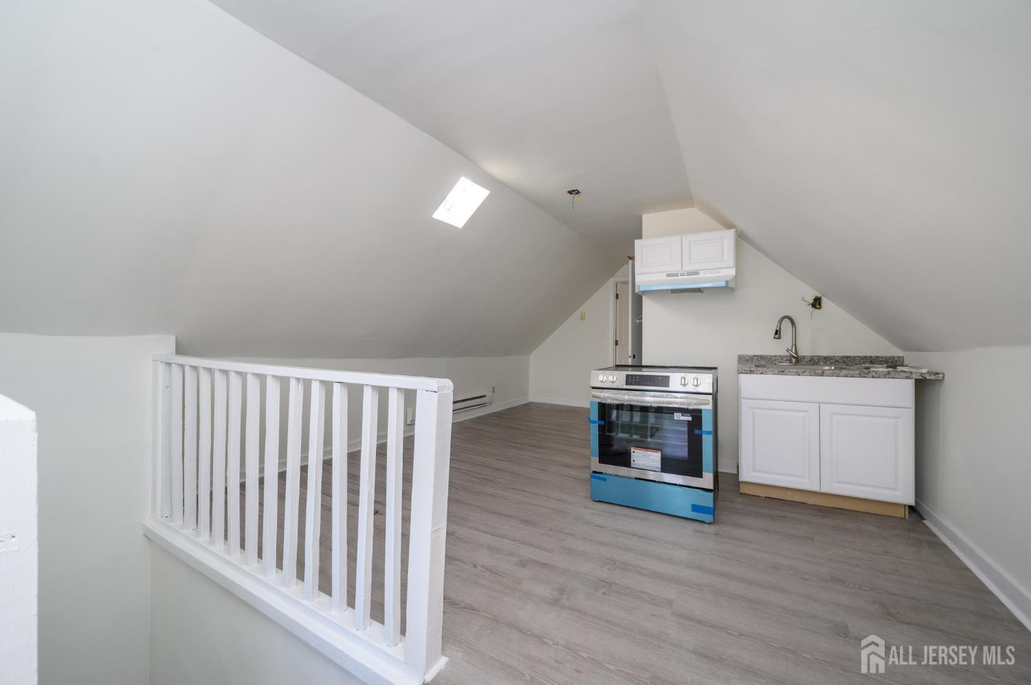 377 Delavan Street New Brunswick, NJ 08901 - Photo 22 of 33