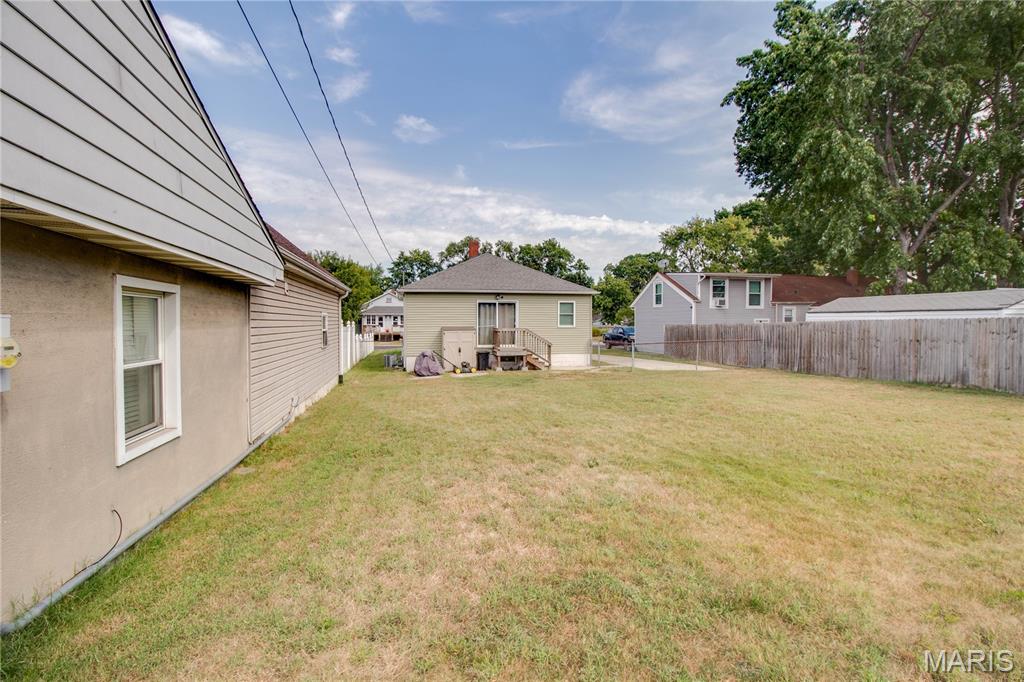 317 Rohm Place Roxana, IL 62084 - Photo 25 of 27 Gallery Image 25
